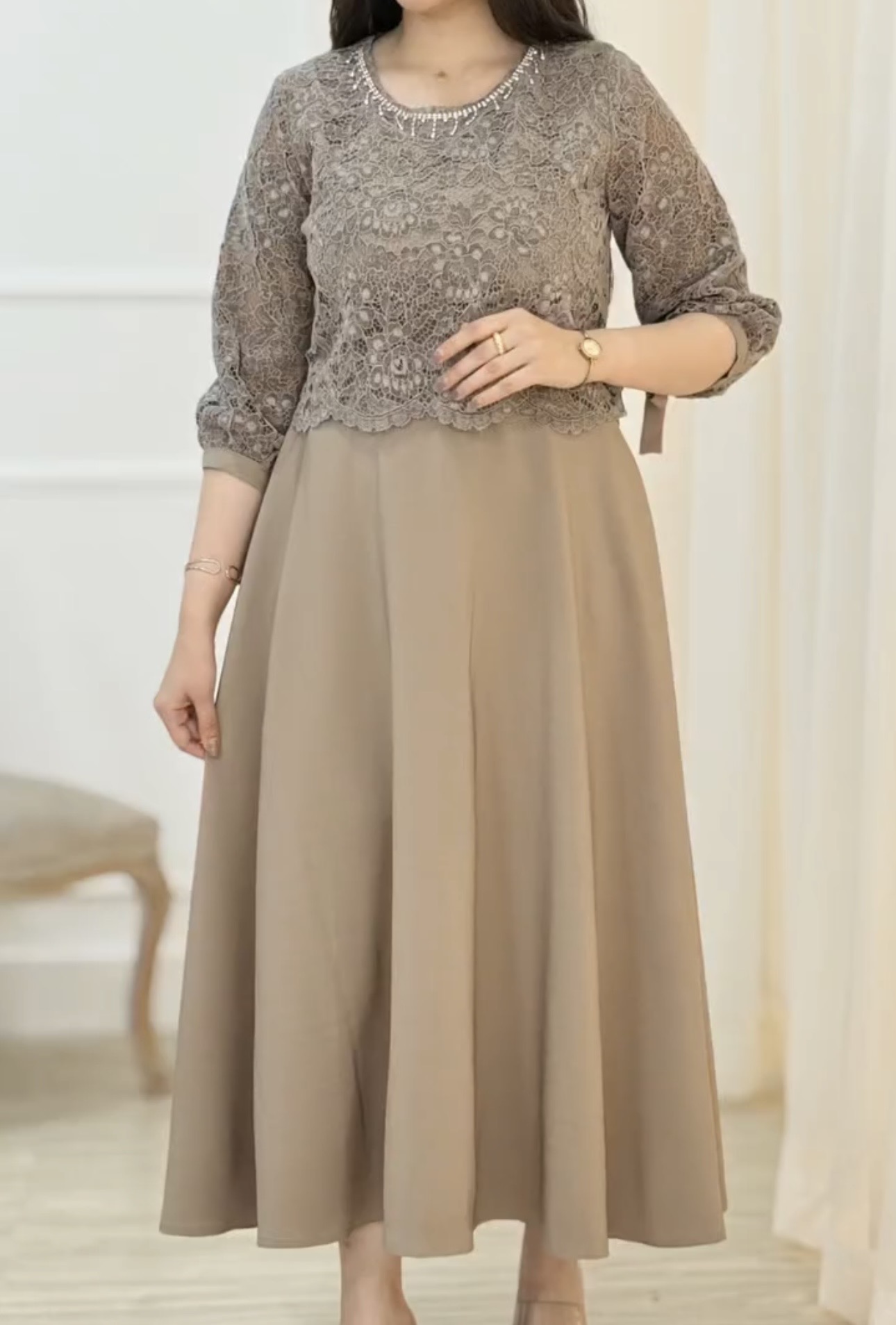 پیراهن مازراتی و رویه دانتل مخمل